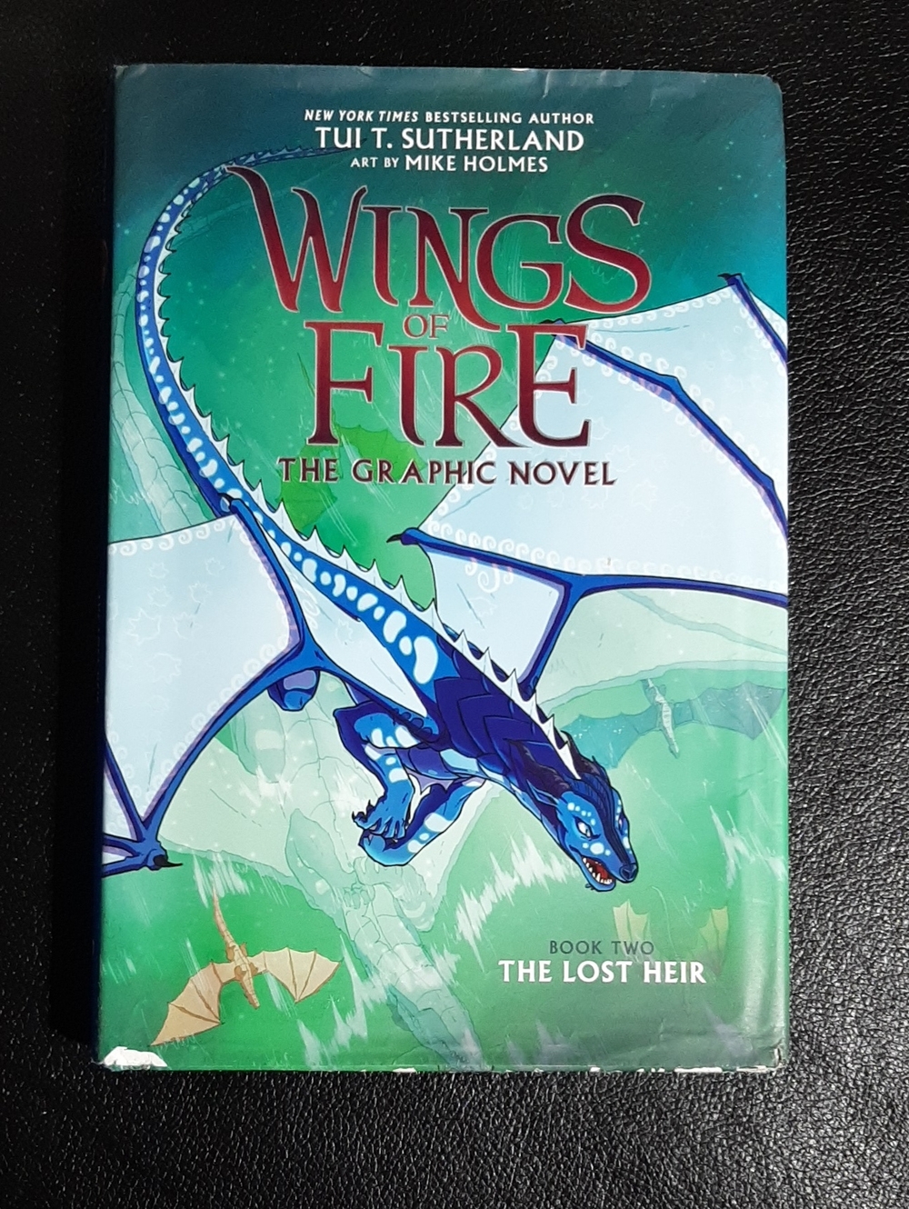 Wings of Fire: The Graphic Novel - The Lost Heir (Blue)
